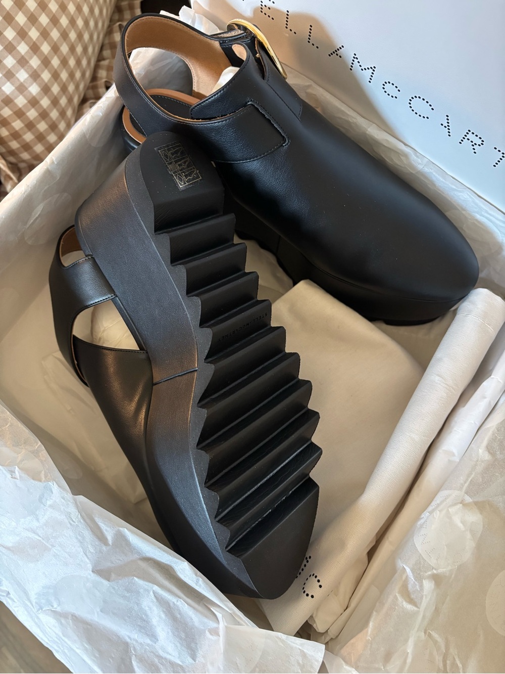 Stella McCartney Black Platform Sandals with Gold Buckle Accent - Picture 4 of 4